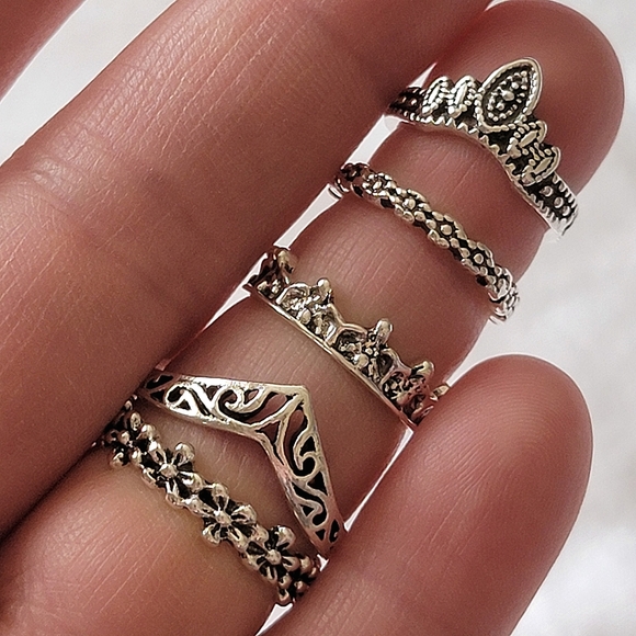 Fashion Jewelry Jewelry - Lot of 5 Fashion Rings | Floral Stacking Enhancer Band Silver Tone Midi Boho